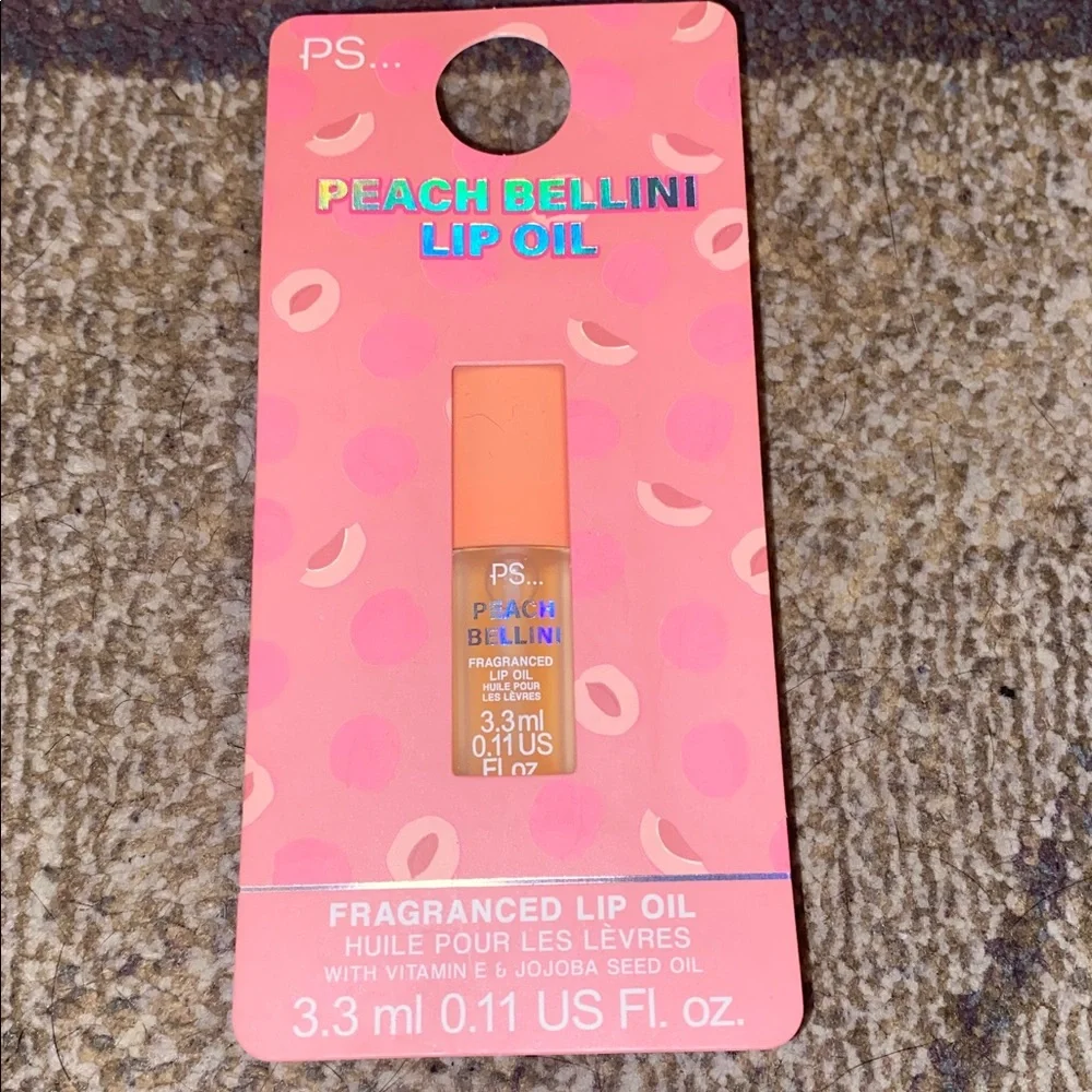 PS…… Peach 🍑 Bellini Lip Oil